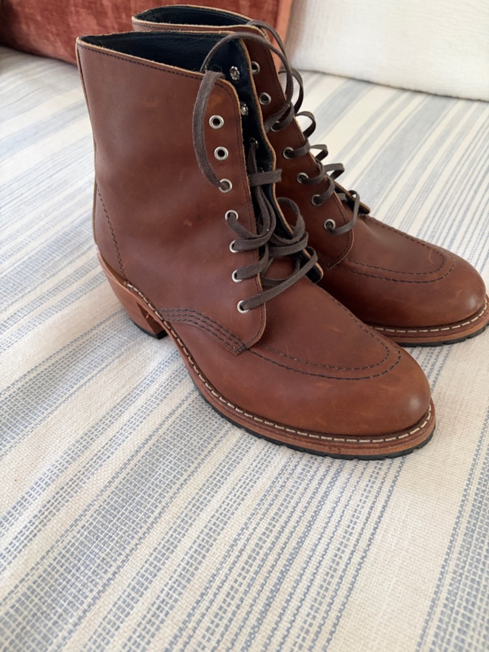 Red Wing Shoes Brown Lace-Up Women's Clara Leather Boots